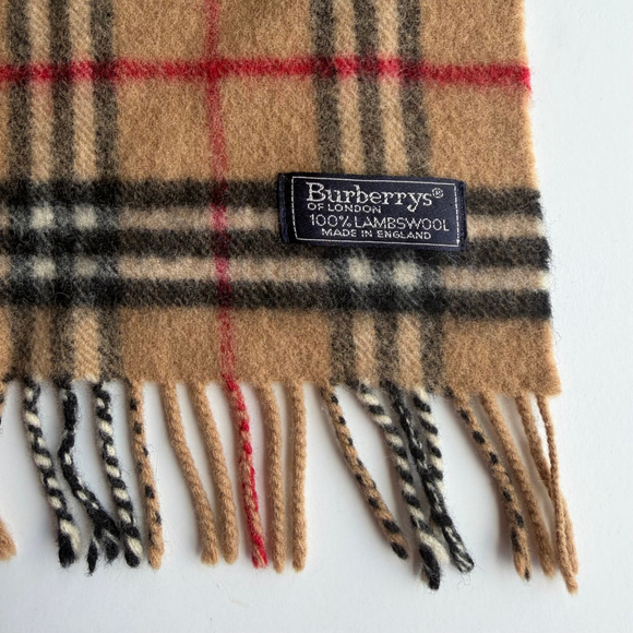 Burberrys Vintage Check Lambswool Scarf MINT - Picture 5 of 6